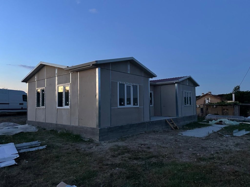 Изградена сглобяема къща от My Dream Home